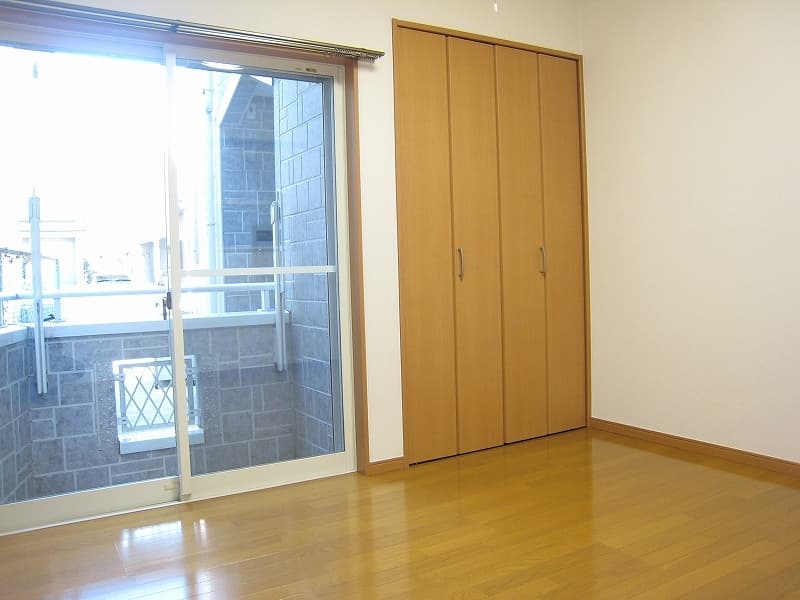 Room image 14