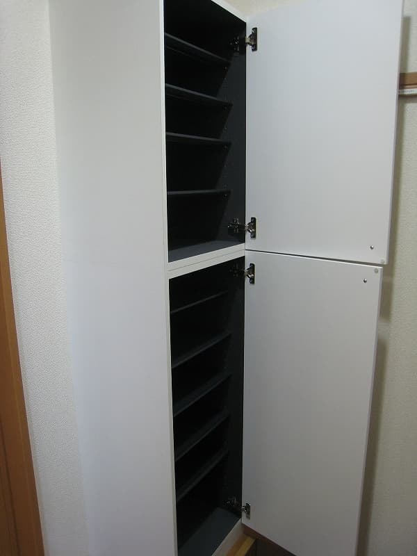 Room image 16