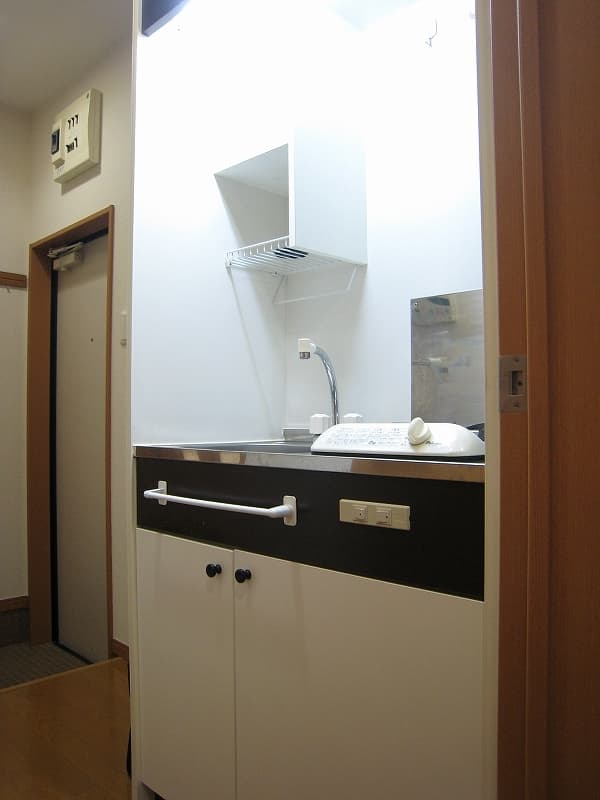 Room image 8