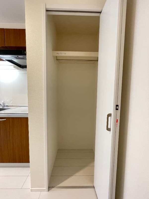 Room image 14