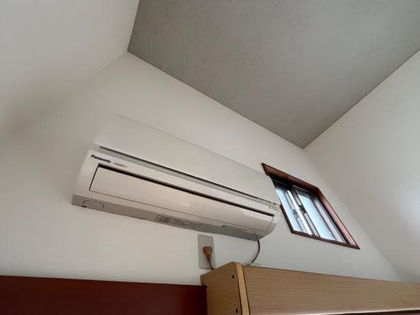 Room image 9