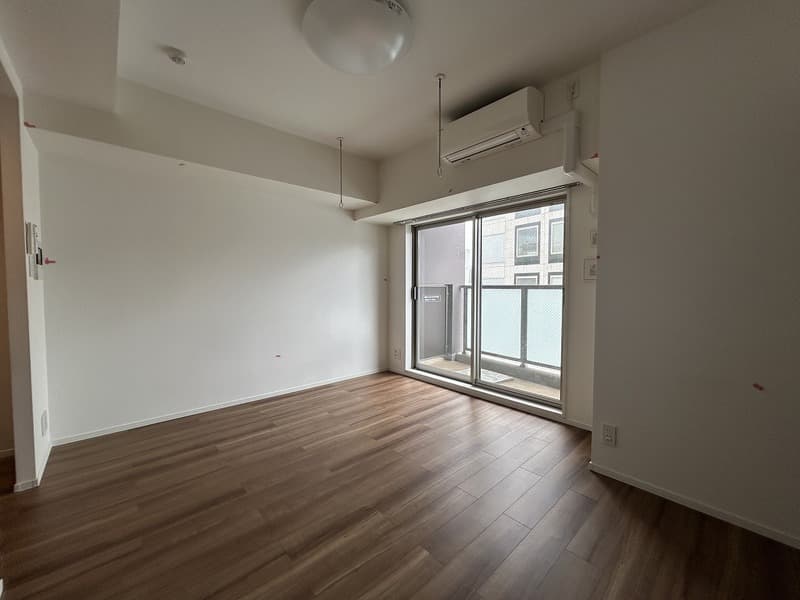 Room image 16