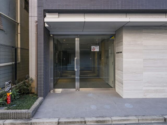 Room image 10