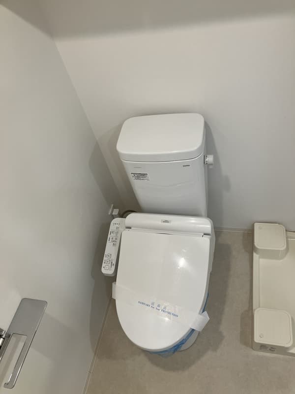 Room image 8