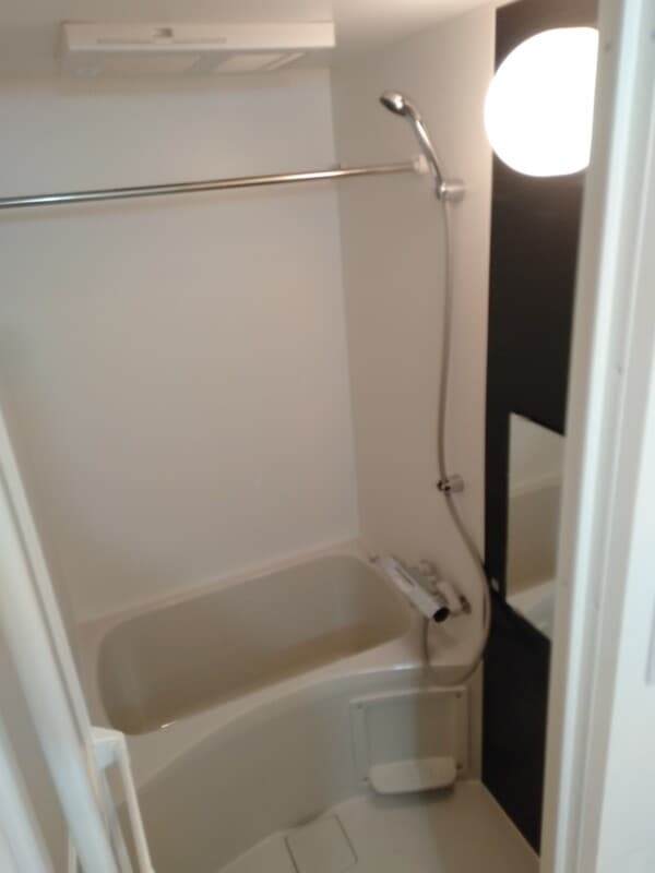 Room image 11