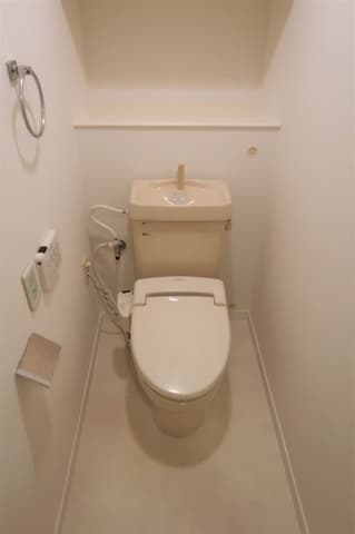 Room image 11