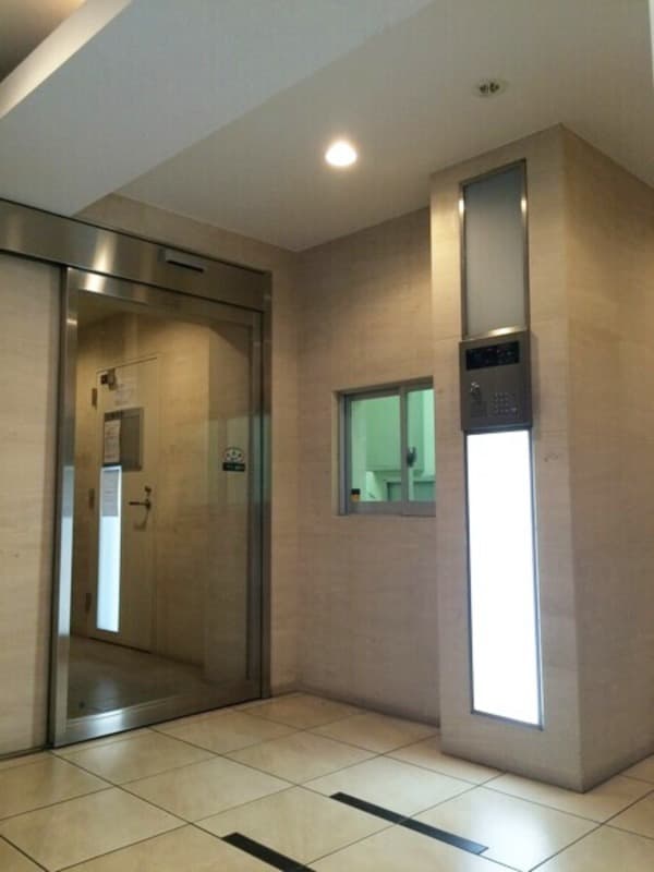 Room image 9