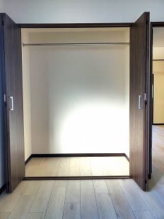 Room image 14