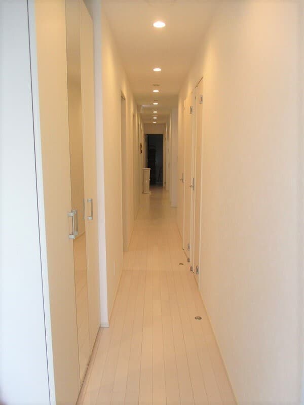 Room image 14