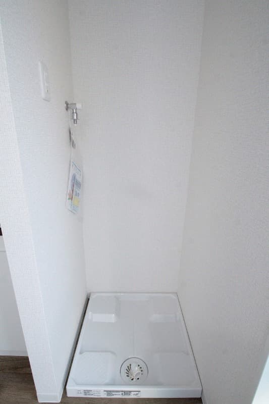 Room image 12