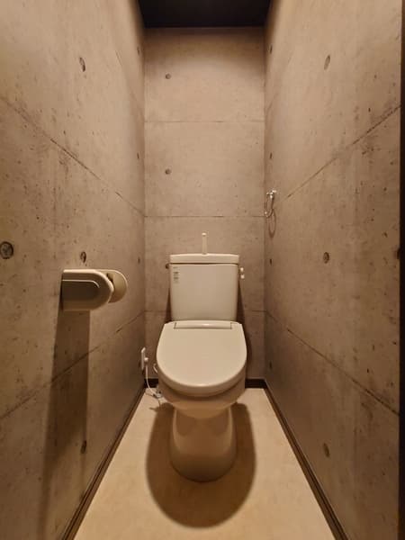 Room image 11