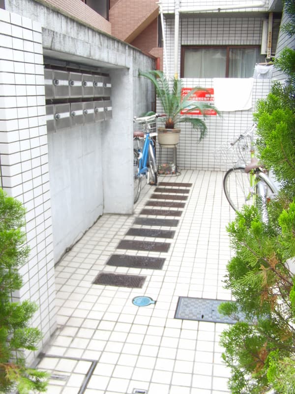 Room image 14