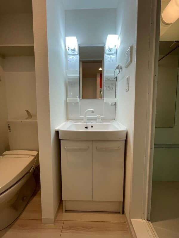 Room image 13