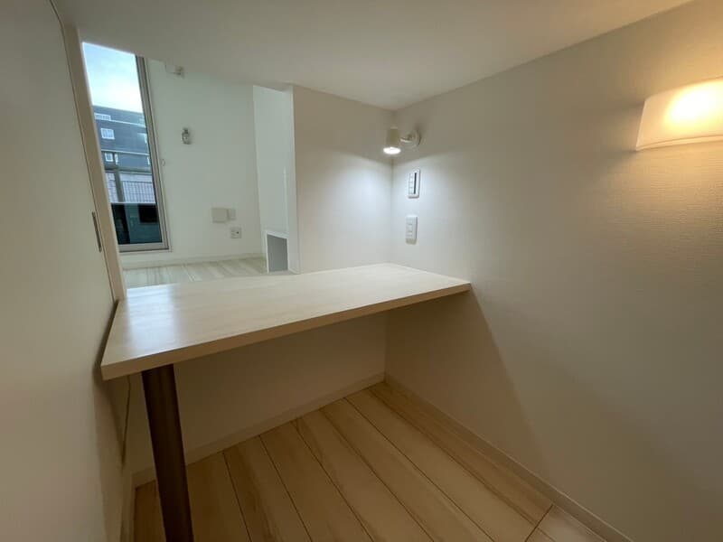 Room image 9