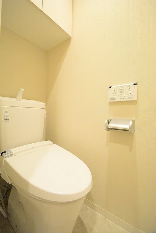 Room image 8
