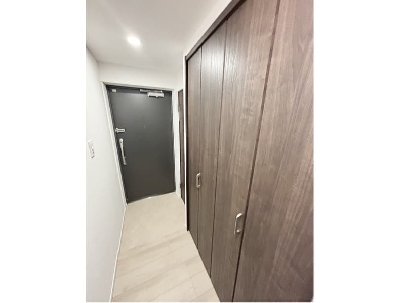 Room image 14