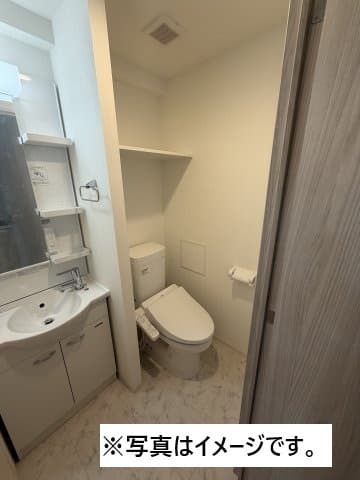 Room image 11