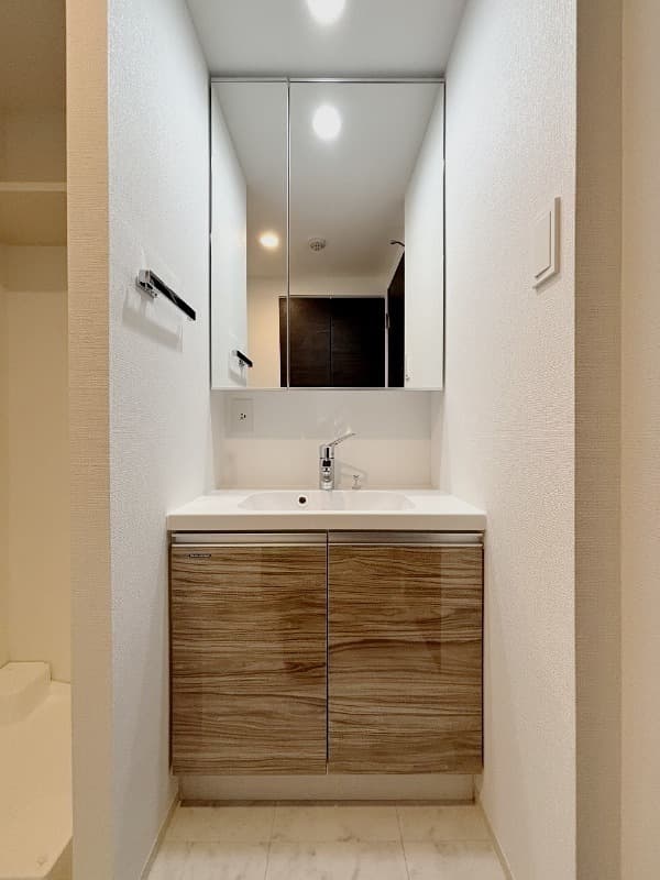 Room image 13