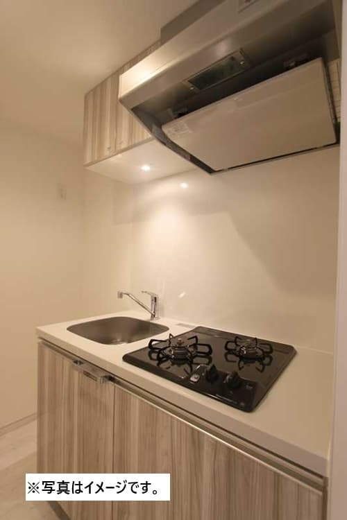 Room image 9