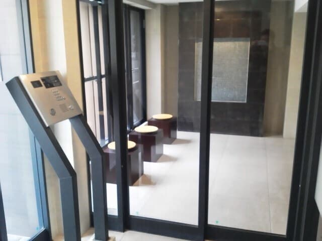 Room image 13
