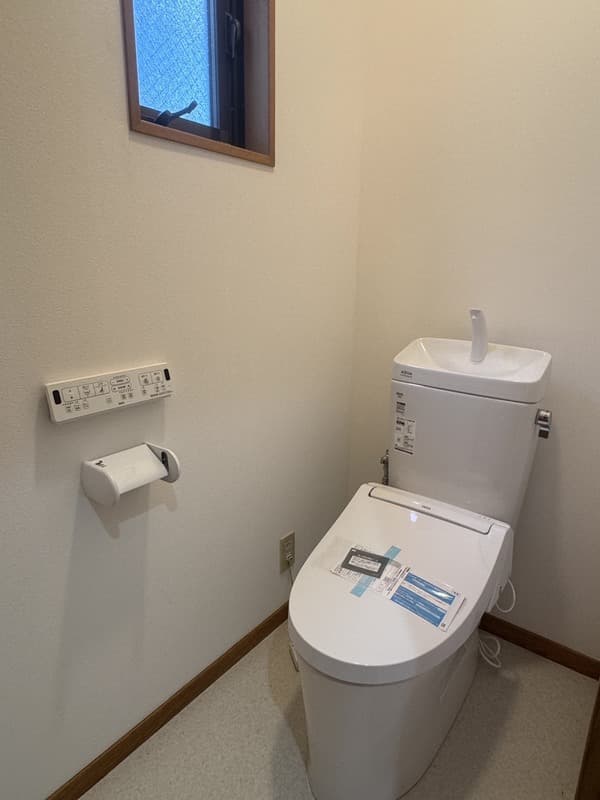 Room image 9