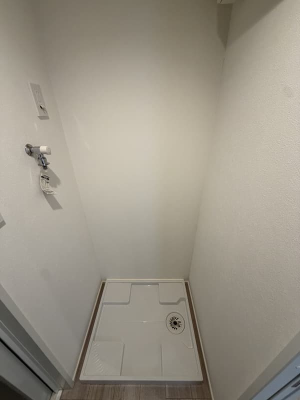 Room image 9