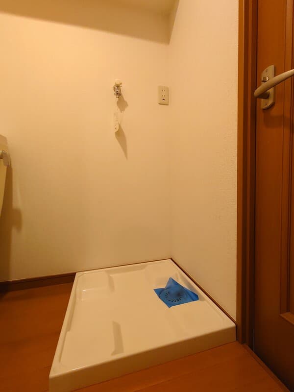 Room image 9