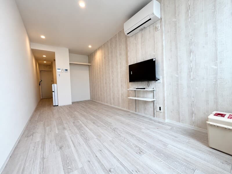 Room image 11