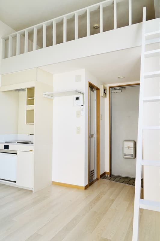 Room image 11