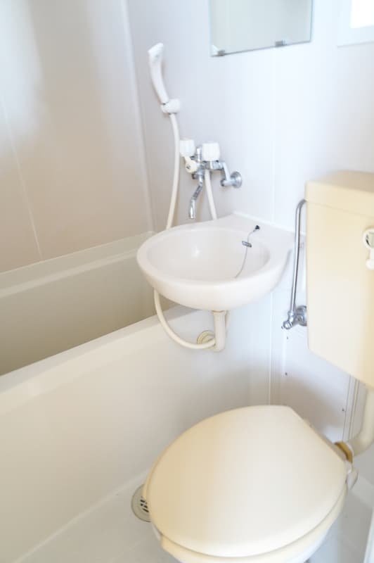 Room image 12