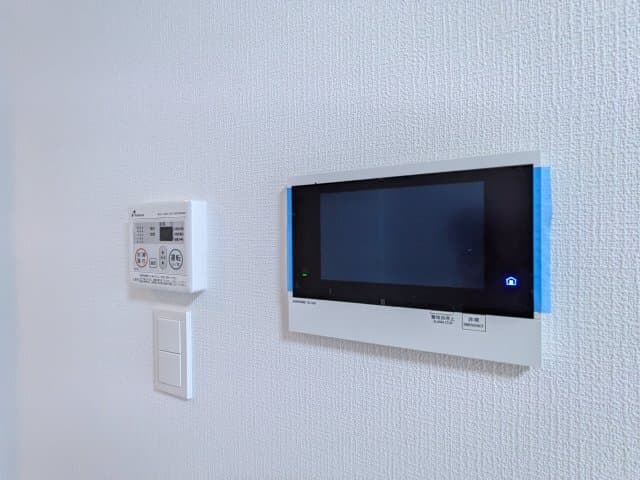 Room image 12