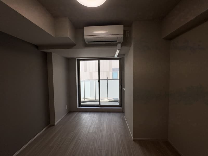 Room image 14