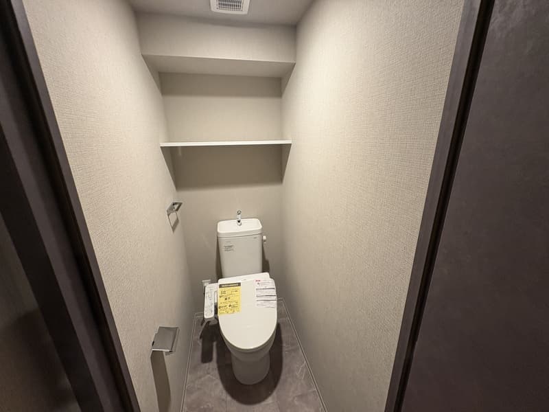 Room image 12