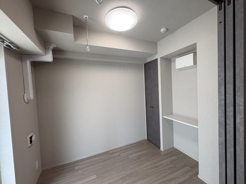 Room image 14