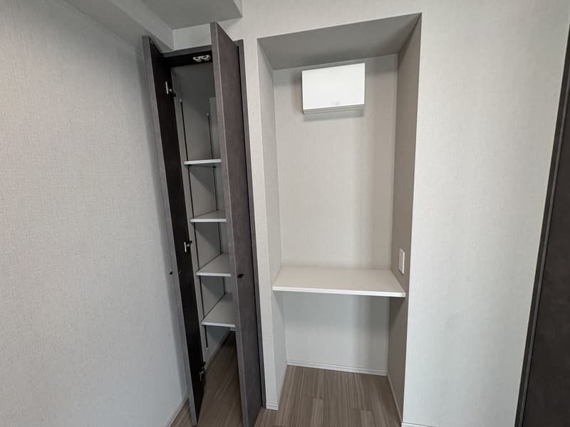 Room image 15