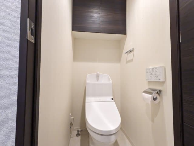 Room image 8