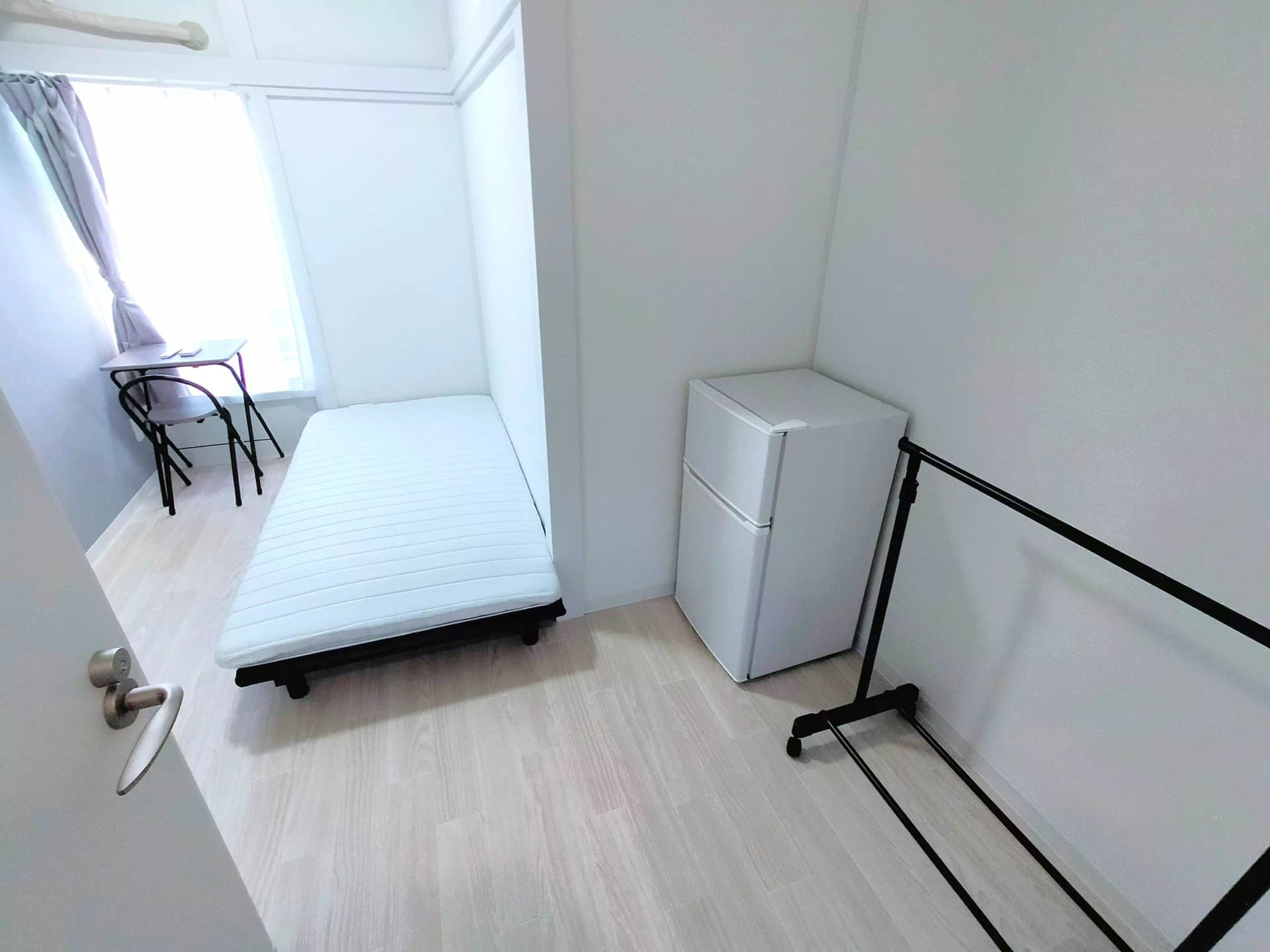 Room image 14