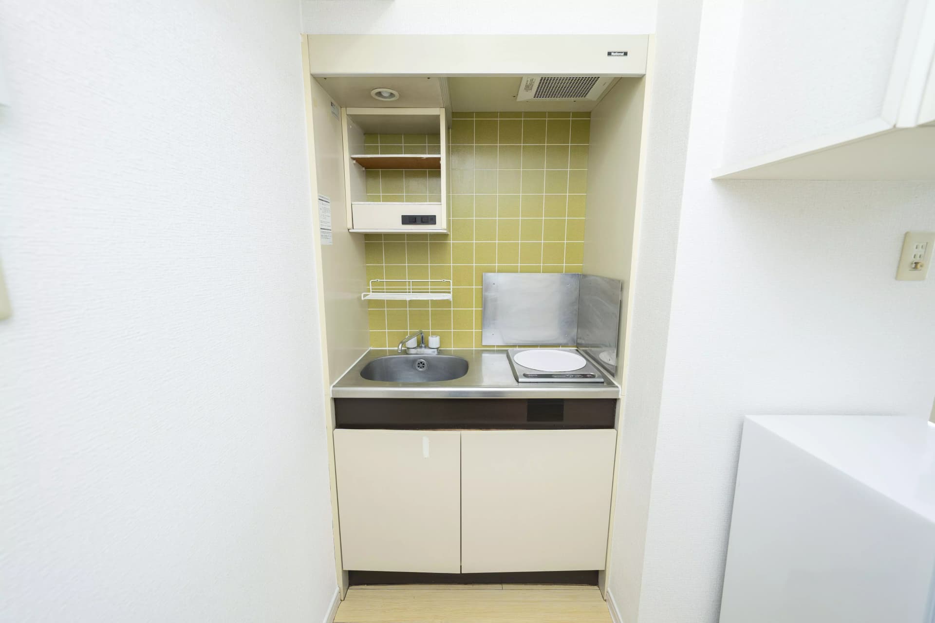 Room image 8
