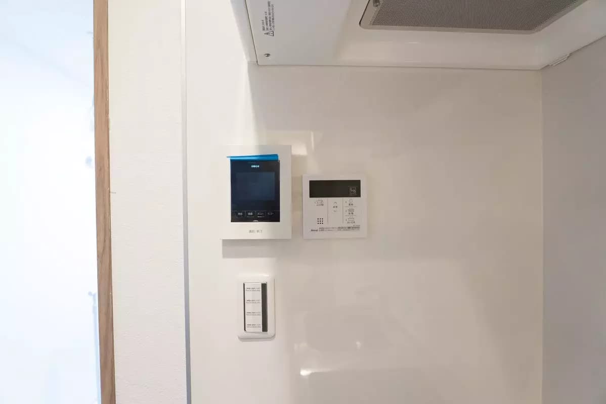 Room image 12