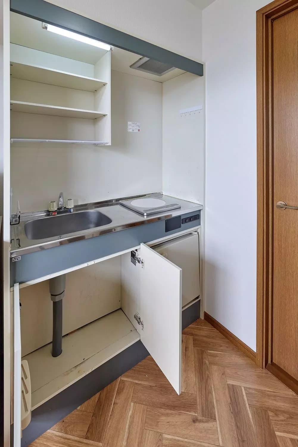 Room image 15