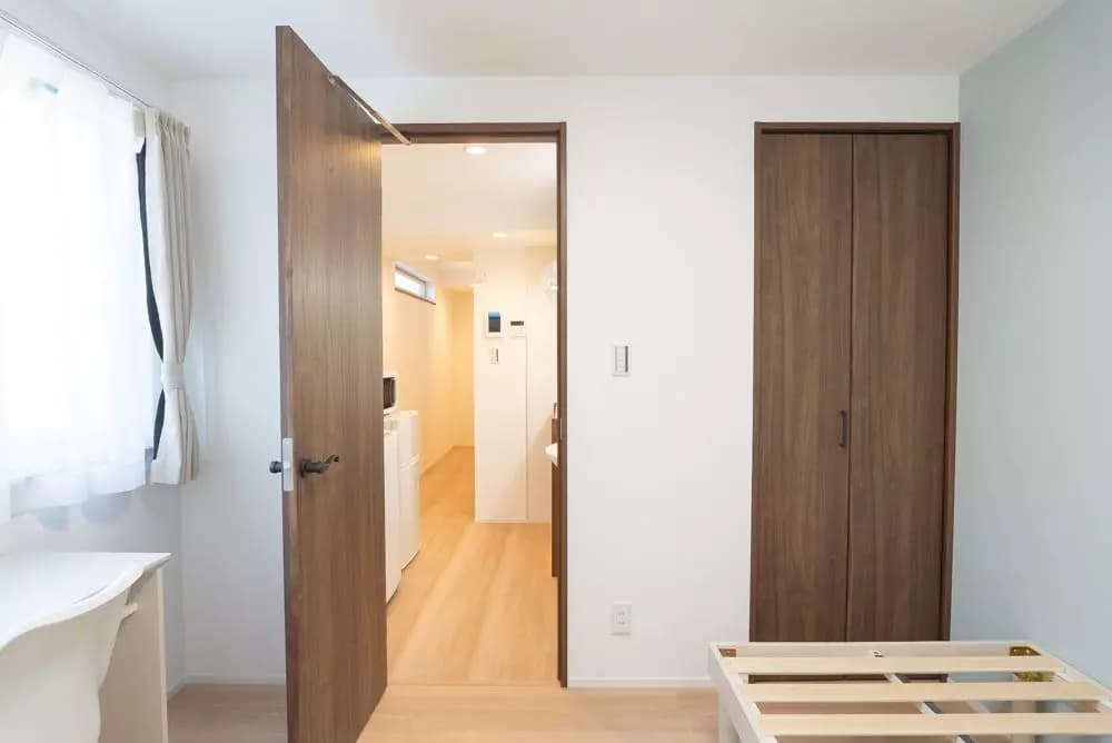 Room image 10