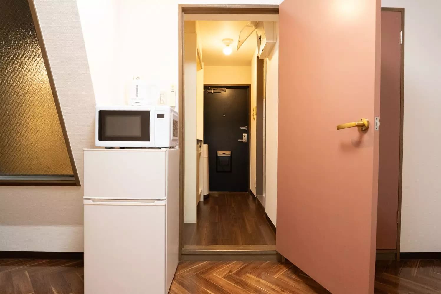 Room image 13