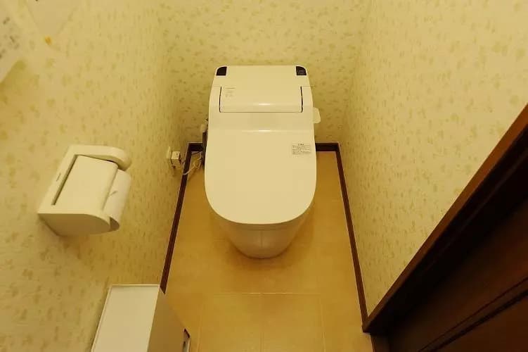 Room image 11