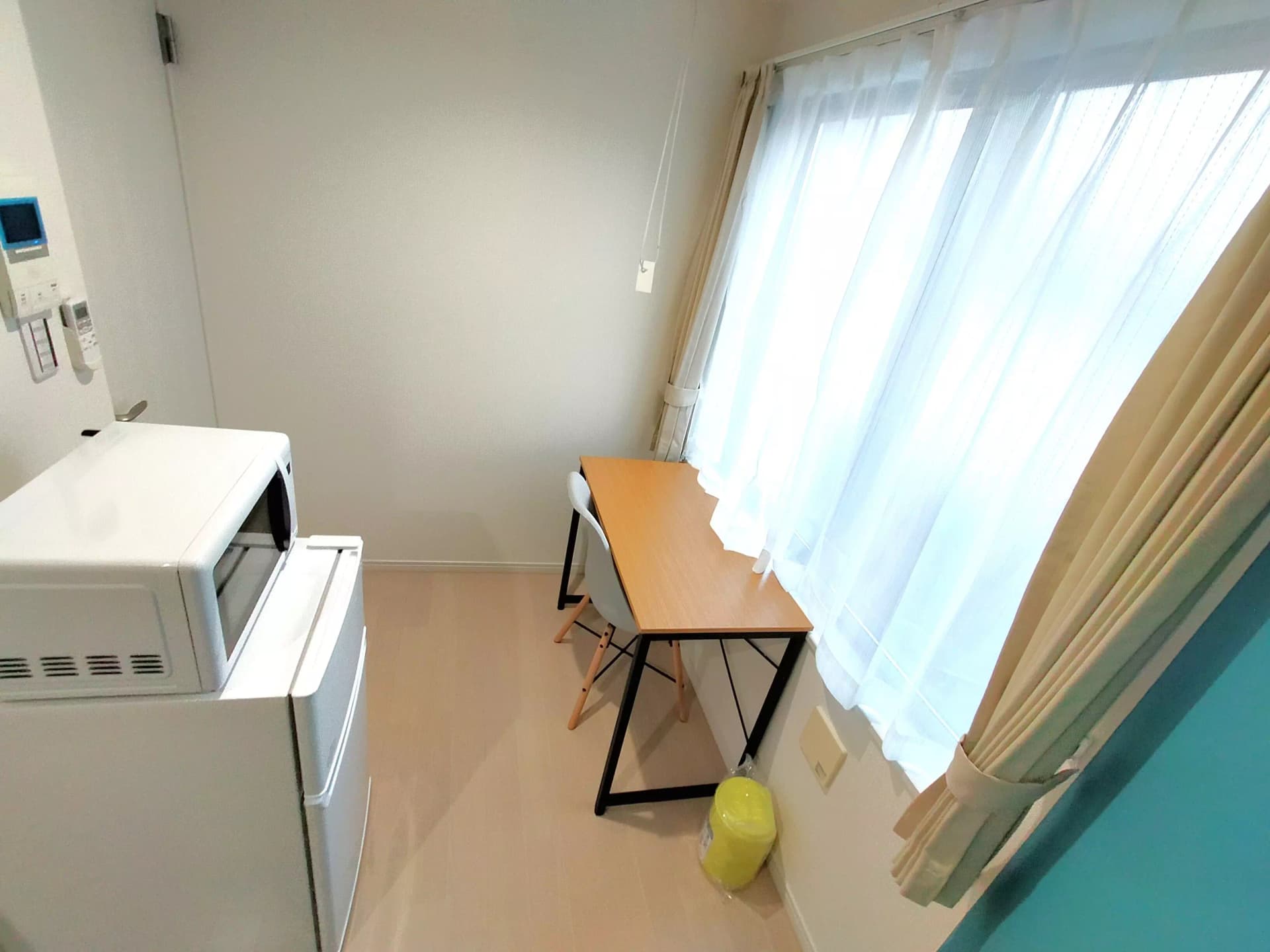 Room image 11