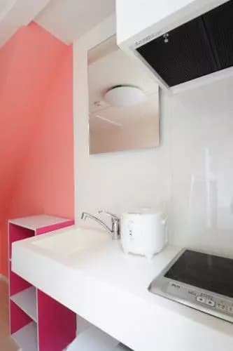 Room image 10
