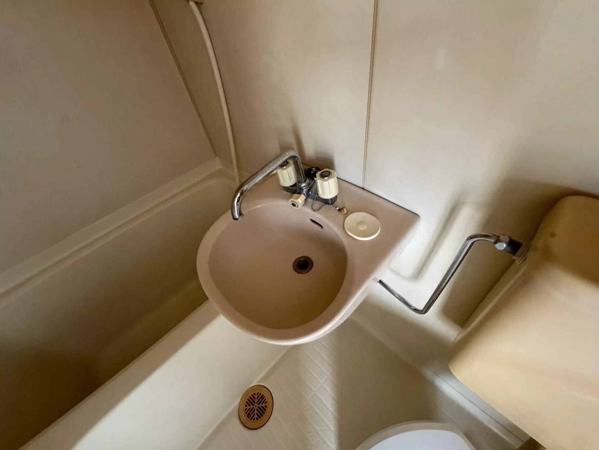 Room image 13