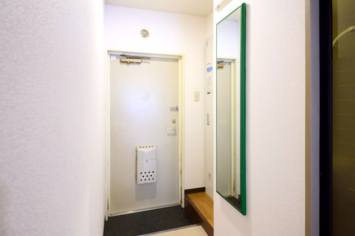 Room image 11