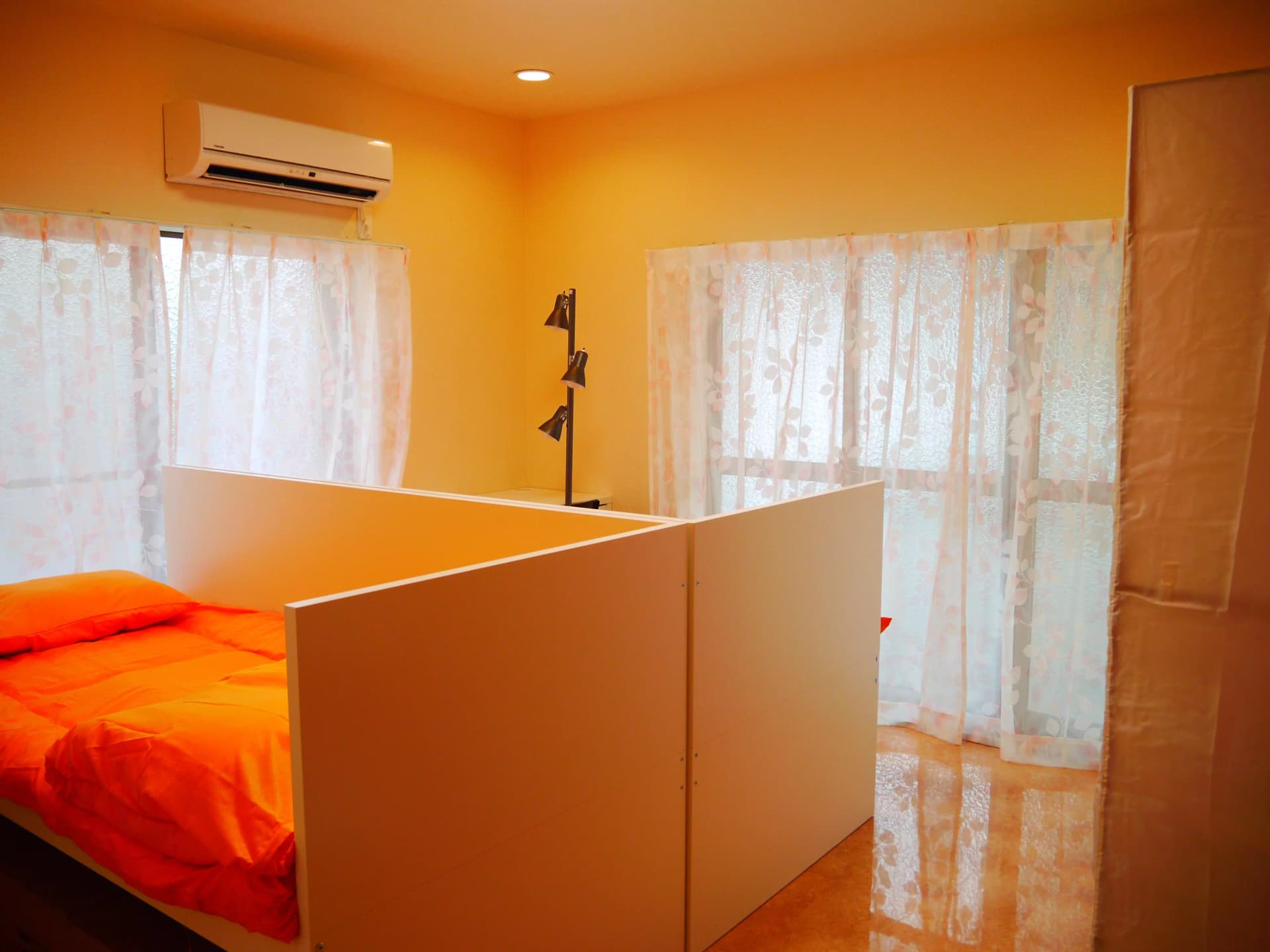 Room image 16