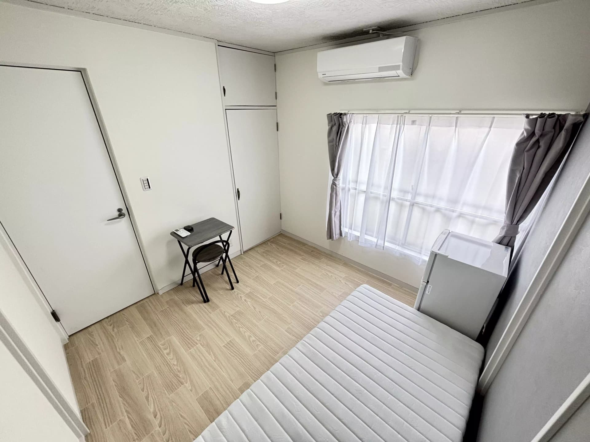 Room image 14