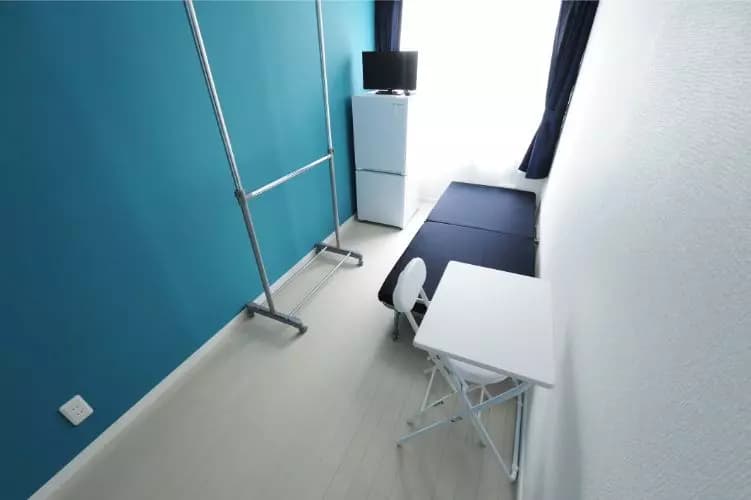Room image 8